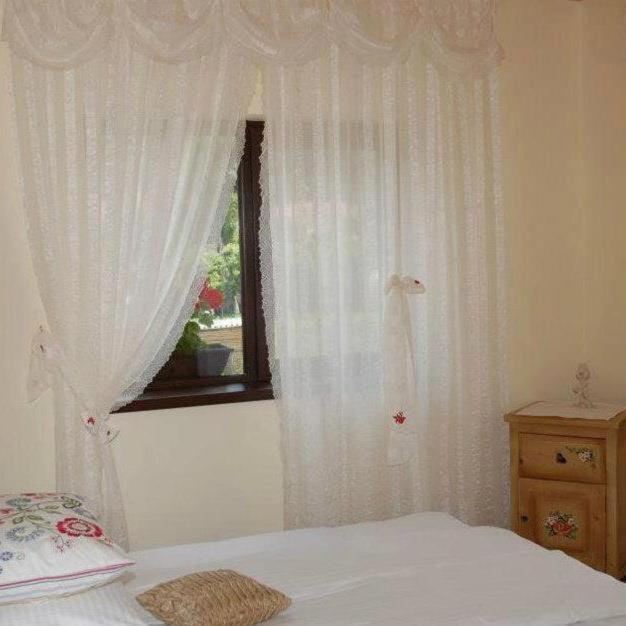 Pensiune Maria Rucăr Zimmer foto